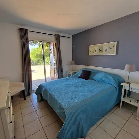 Avec Piscine, Vue Et Terrasse Epoustouflante Au Rayol-canadel - Fr-1-100-294 Villa Le Rayol-Canadel-sur-Mer